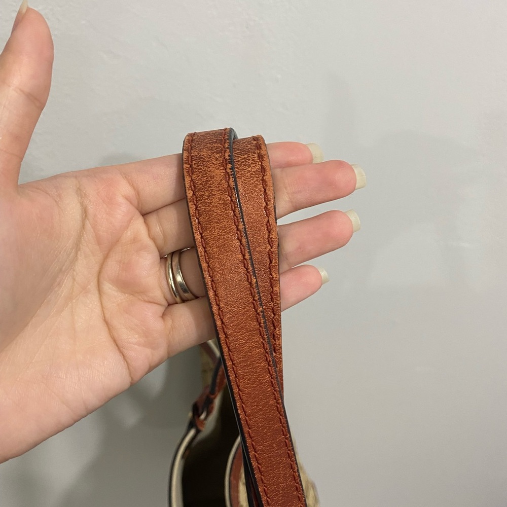 ❌SOLD❌ Gucci Tote Shoulder Bag with Pouch - Picture 2 of 8